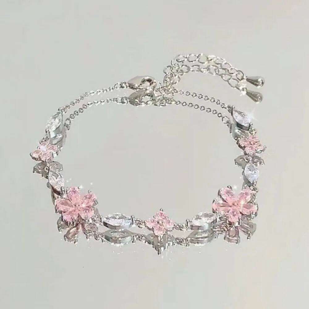 Cute Charm Pink Crystal Flower Bowknot Moon Bracelet for Women Exquisite Fashion Silver Color Zircon Bangle Jewelry Friend Gift Z260313