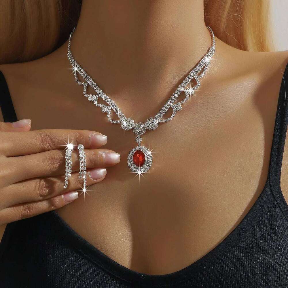 Diamond inlaid heavy industry super sparkling temperament generous collarbone chain earrings light luxury accessories Z260313