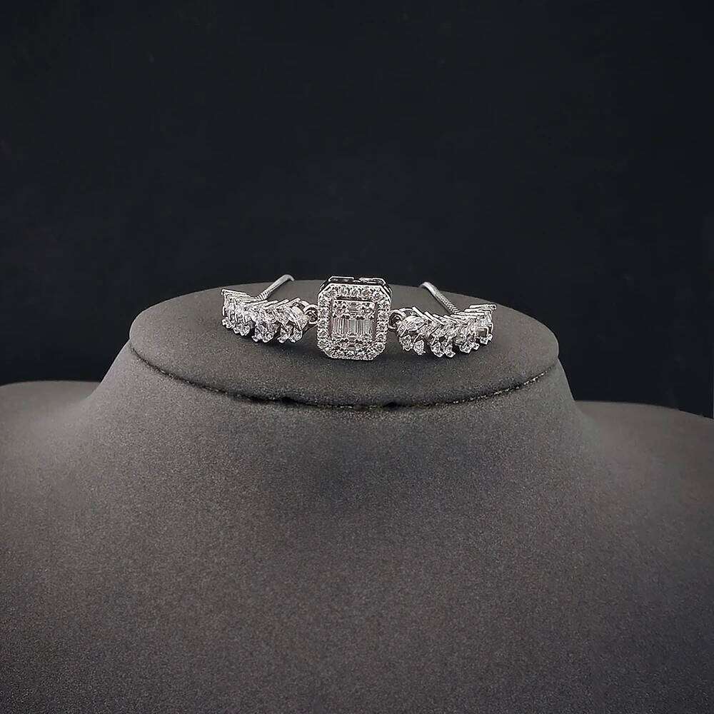 New Luxury Rectangle Charm Silver Color On Hand Bracelet For Women Wedding Girl Gift Wholesale S7974 Z260313