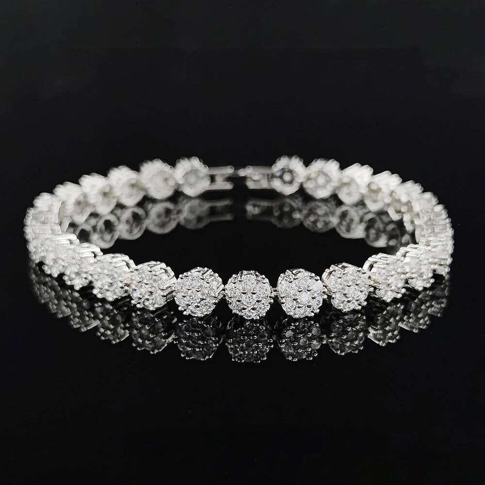 2023 New Luxury Round Red Green Blue White Colorful Color Bracelet Bangle for Women Valentine's Day gift Jewelry Wholesale S7192 Z260313