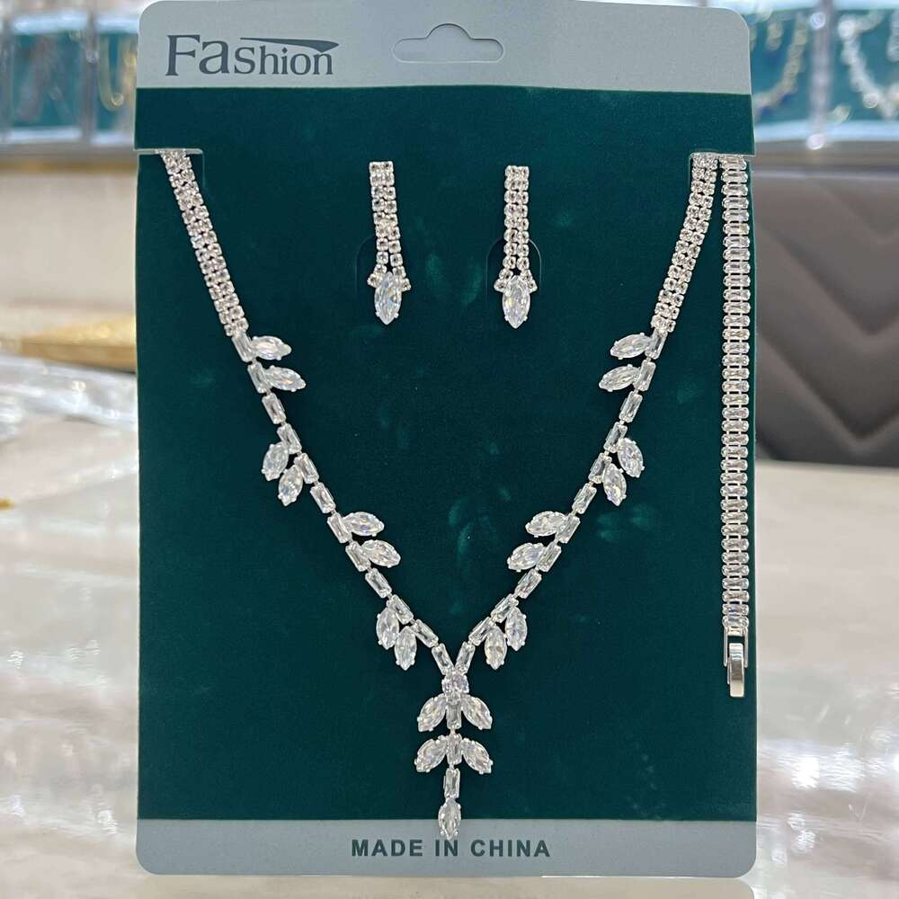 4PC Women's Fashion Leaf Necklace Earrings Bracelet Jewelry Set Suitable for Wedding, Party, Festival Gifts Z260313