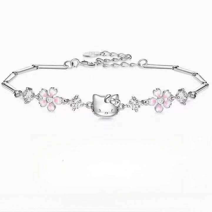HelloKitty Korean version fashionable versatile peach blossom bracelet sweet girl heart light luxury cute birthday gift Z260313