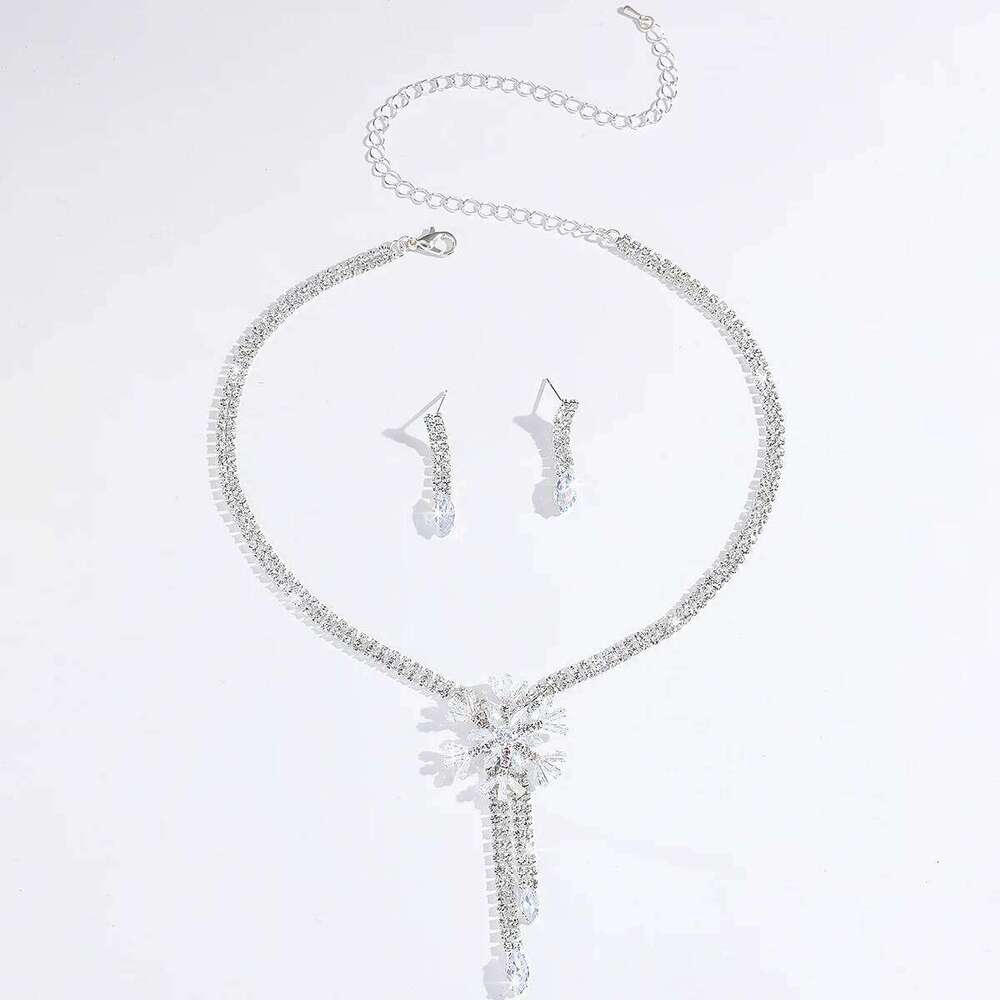 3PC Women's Fashion Copper Inlaid Claw Chain Rhinestone Snowflake Necklace Earring Set Suitable for Wedding, Party, Festival Gif Z260313