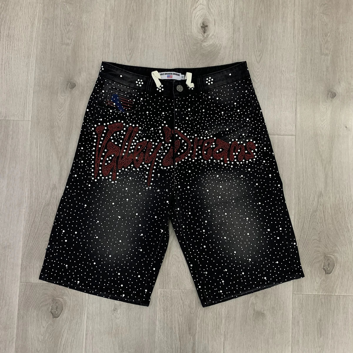 Full Rhinestone Shinning Black Baggy Jeans Shorts for Men Letter Embroidery Brilliant Diamond Loose Denim Knee Length Pants 260311