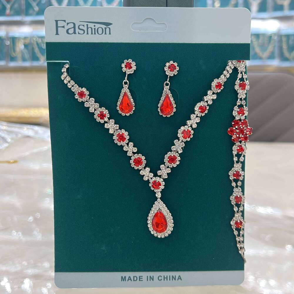 Women's Fashion Sunflower Design Jewelry Set with Light Luxury Style and Elegant First Accessories for Women Z260313