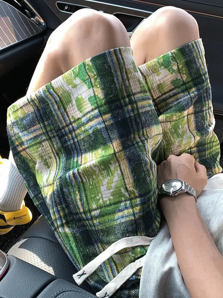 Green Tie-dye Plaid Shorts Mens Summer American Retro Large Size Loose Five-point Pants Trendy Sports Casual Pants Jorts Boxing 260311