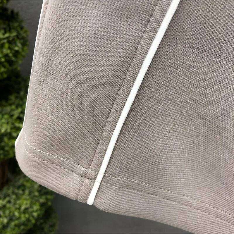 Men's Sports Simple Trendy Contrasting Stripes Versatile Casual Five-point Pants Loose Vintage Sweat Absorption Shorts Z260314