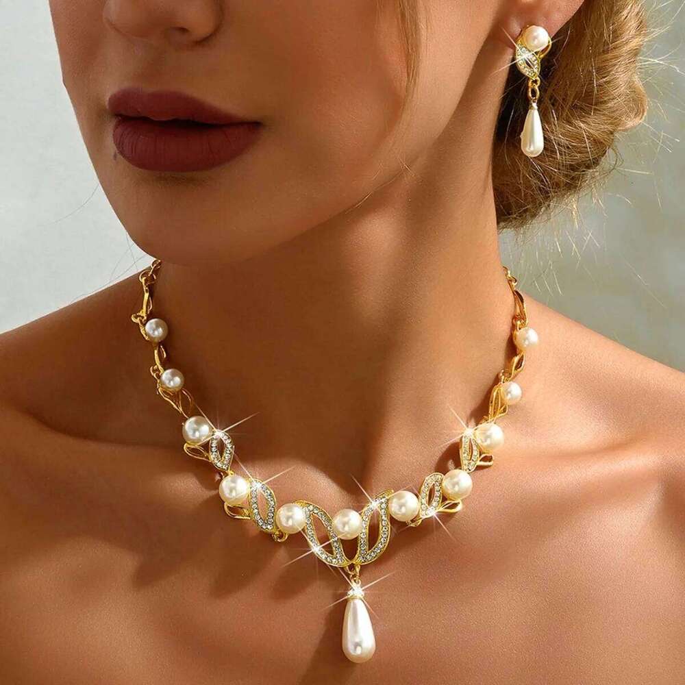 Faux Pearl Jewelry Set Necklace+Earrings Gold-Tone for Women Party Wedding Evening Accessories Product Description Z260313