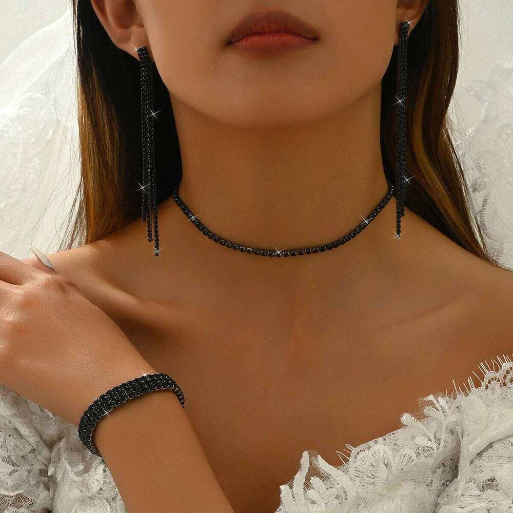 European and American Fashion Simple Amazon Explosive Diamond Inlaid Bracelet Earrings Neckland Set Z260313