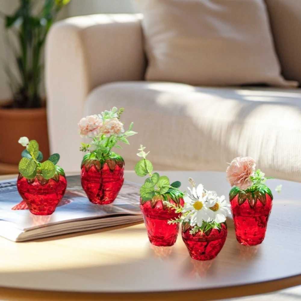 Creative Hydroponic Strawberry Vase Hydroponic Plant Vases Fruit Pots Flower Pots Home Office Unique Decoration Accessories Y260314