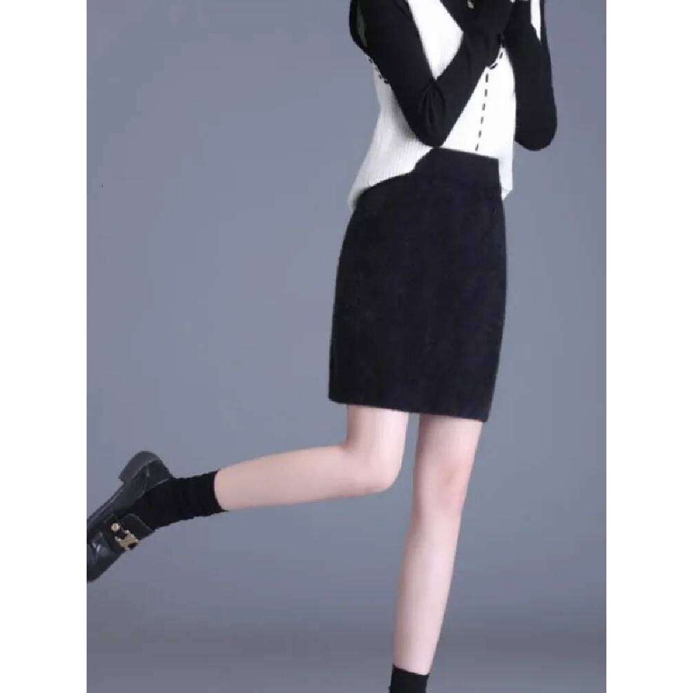 Y2k Skirts Women Fluffy All-match Mini Aesthetic Harajuku Elegant Famous Lady Cleanfit Fashion Knitted Autumn Faldas Streetwear Z260314