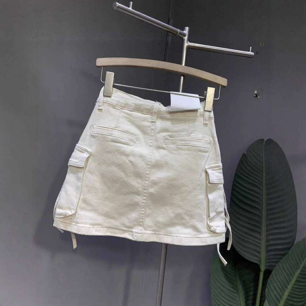 Womens Cargo Low Waist Button Denim Mini Y2k Jean Skirt with Flap Pockets Z260314