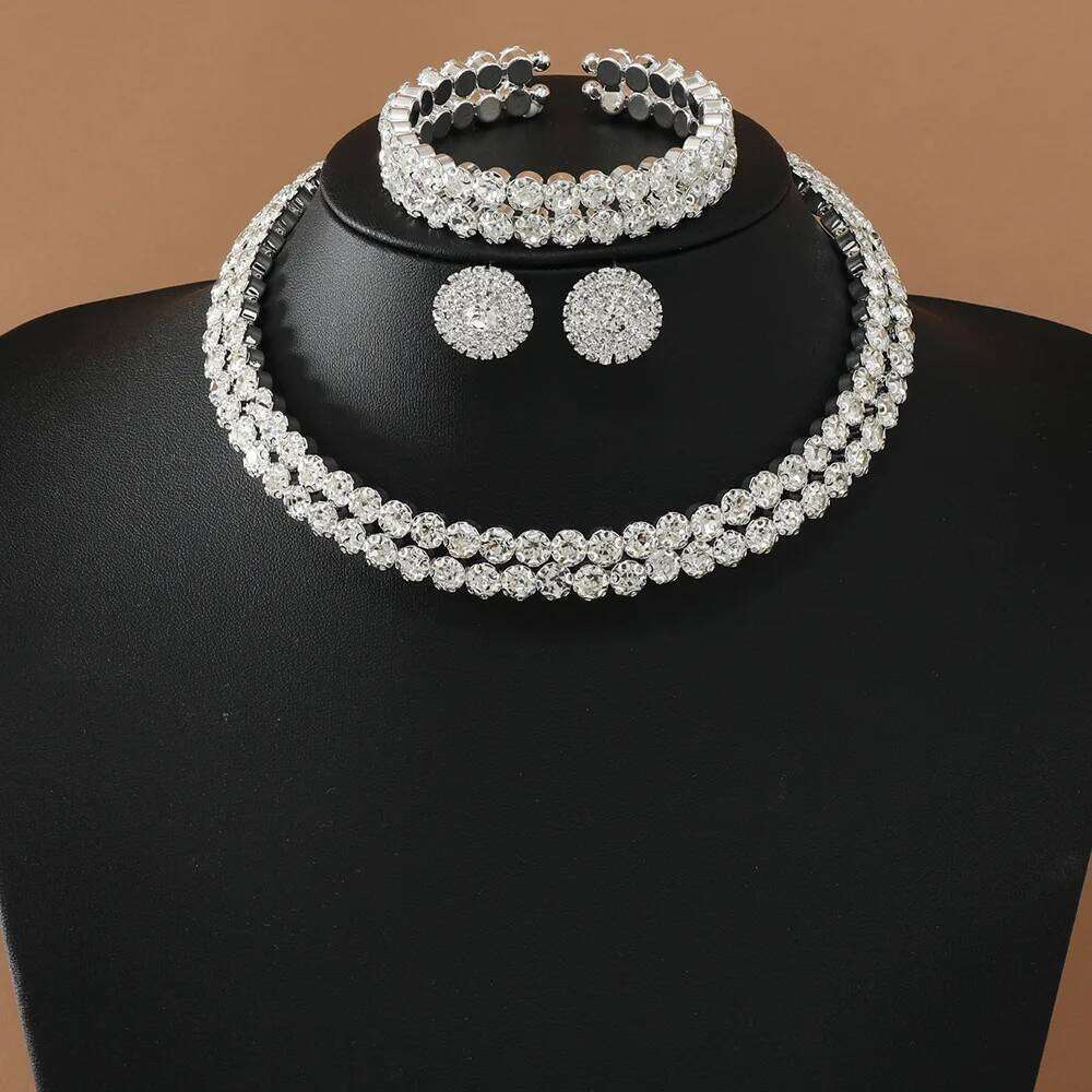 Light Luxury Double Layer Choker Necklace for Women Full Rhinestone Cuff Bracelet Stud Earring Braidal Wedding Party Jewelry Set Z260313