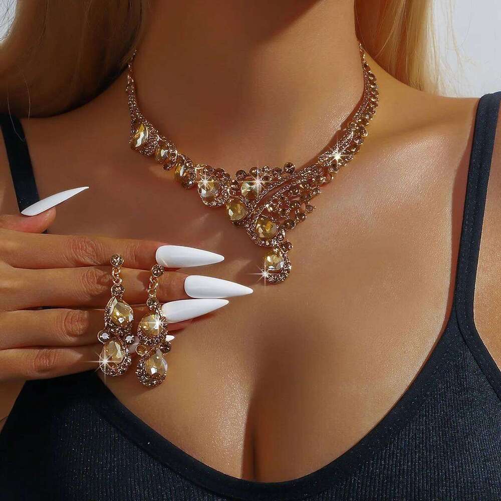 Regal Emerald Green Crystal Curve Necklace Earrings Set - Women's Luxury Pageant Prom Evening Wedding Guest Statement Jewelry Z260313