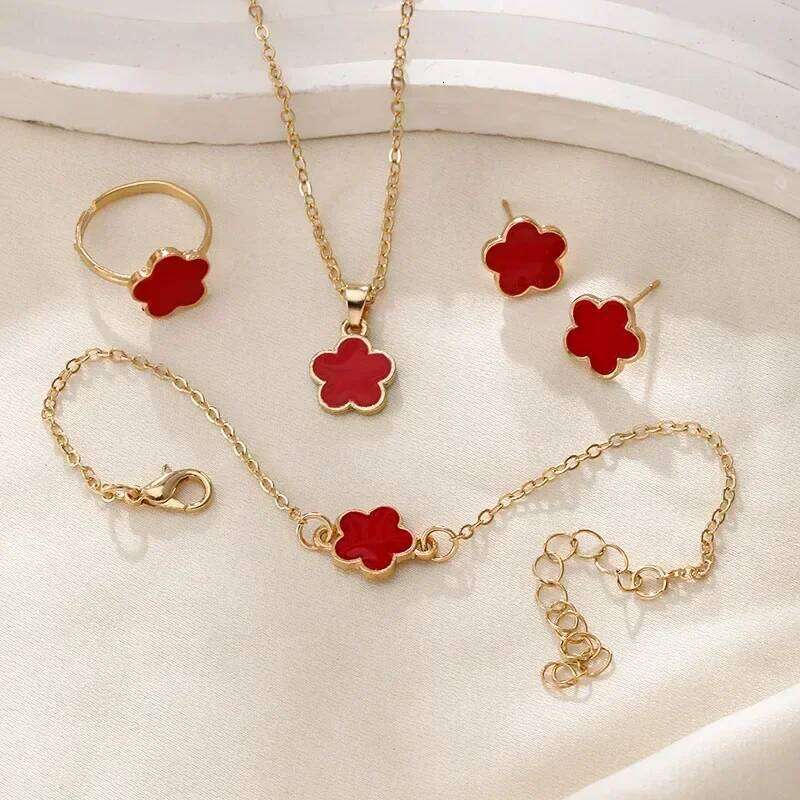 Lucky Five-petal Flower Clover Earrings Necklace Ring Bracelet Four-piece Set for Woman Fashionable Accessories Party Jewelry Z260313