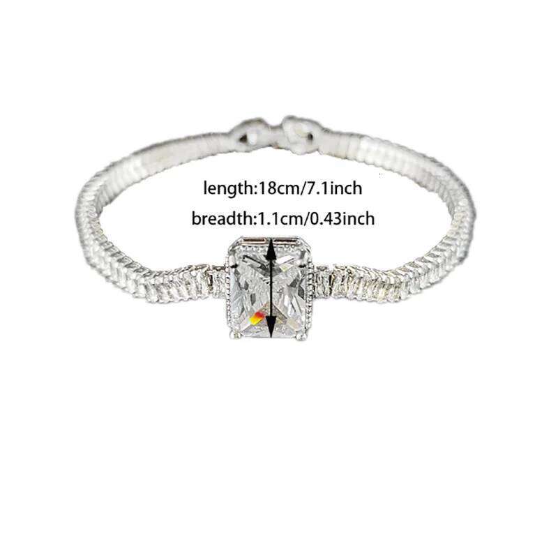2024 New Arrival Fashion Silver Color Rectangle Bracelet Bangle for Women Valentine's Day Gift Jewelry S8260 Z260313