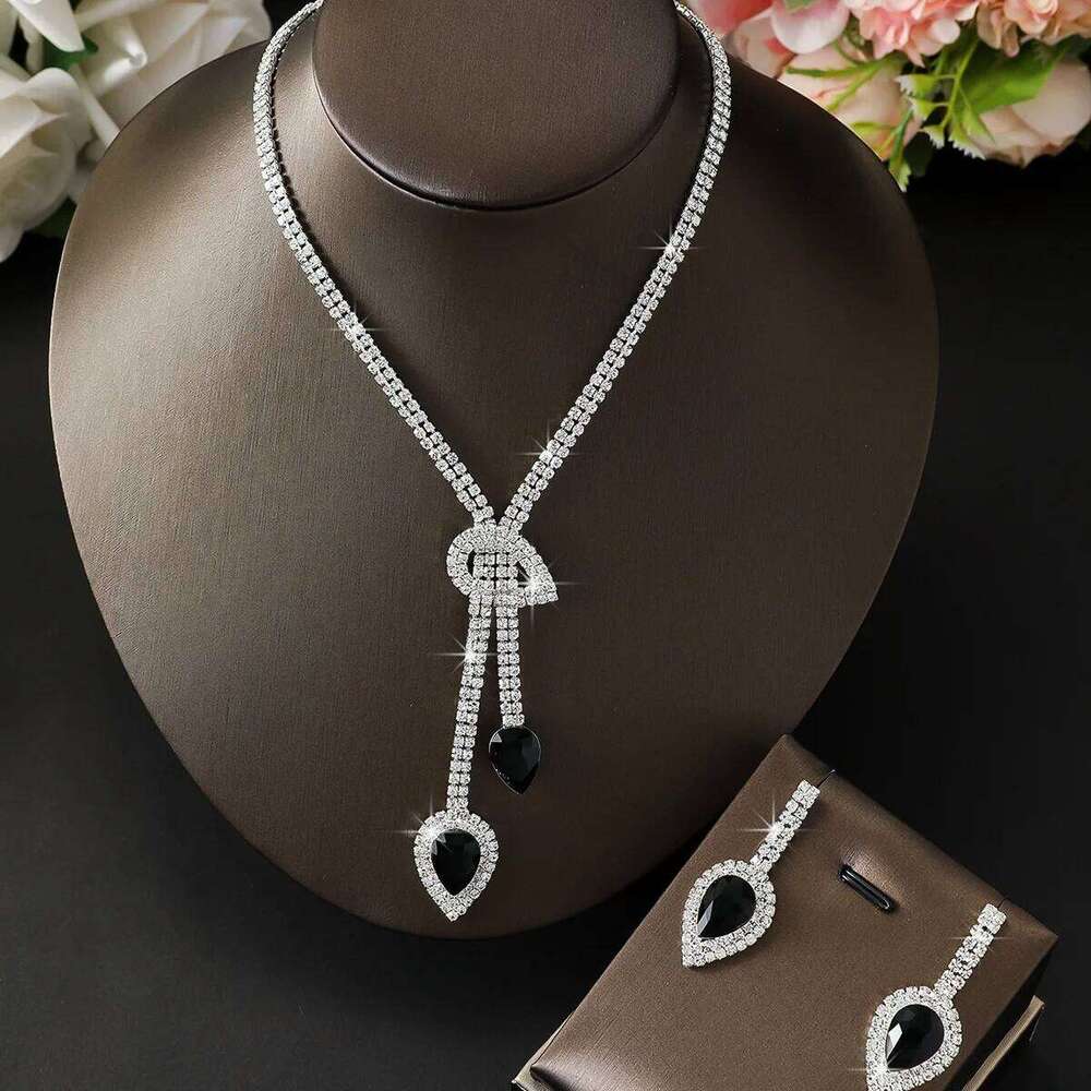Women's fashionable trendy design, water droplet fringe set, light luxury style, shiny and sparkling jewelry Z260313