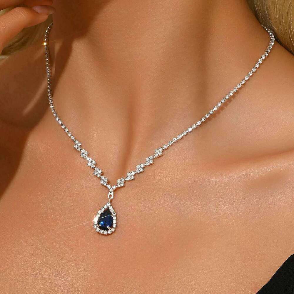 Fashionable, light luxury, minimalist, popular jewelry, short necklaces, rhinestones, hot selling wedding women's jewelry Z260313