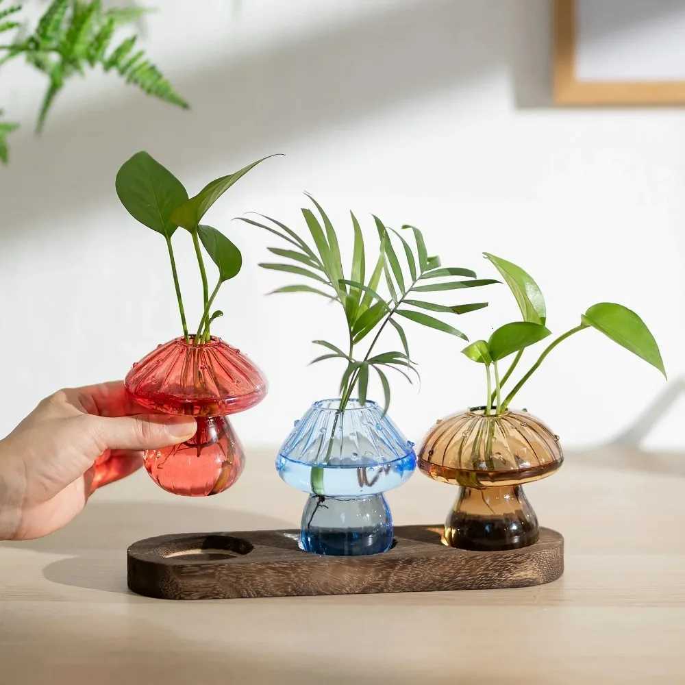 Mushroom Glass Planter Vase with Wooden Base Cute Indoor Greenery Plant Propagation Stations FlowersHydroponics Home Decor Y260314