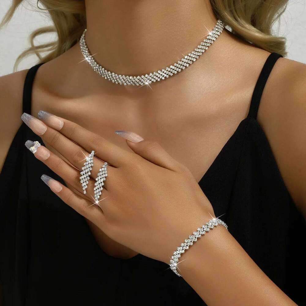 Women Shiny Silver Rhinestone Necklace Earrings Set Collarbone Chain Party Date Fashion Jewelry Z260313