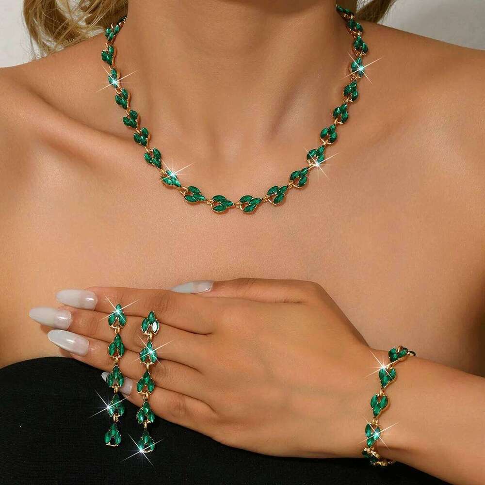 2025 New Gold Crystal Chain Set for Women - Fashion Party Choker Necklace with Earrings Luxury Sparkling Jewelry Z260313