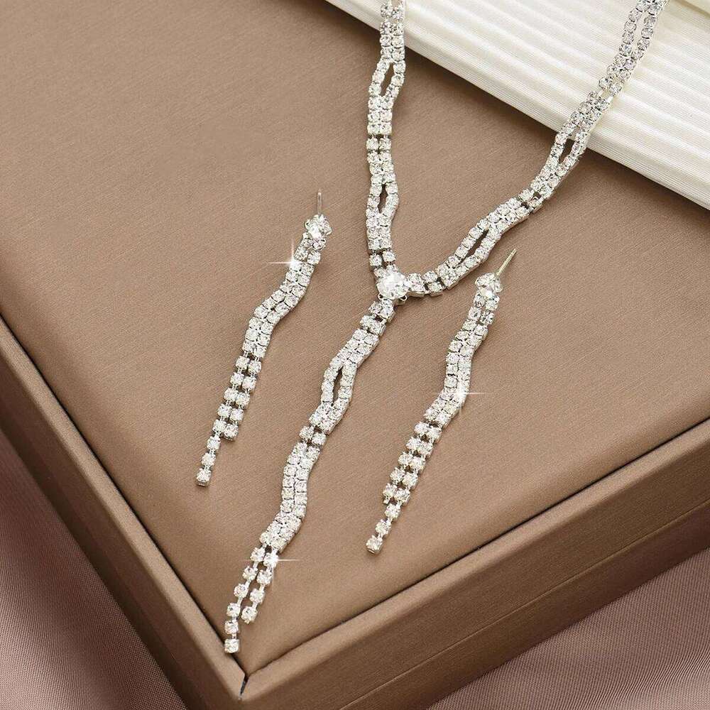 Women's fashion rhinestone geometric series long tassel necklace earrings jewelry set design sense first accessory Z260313
