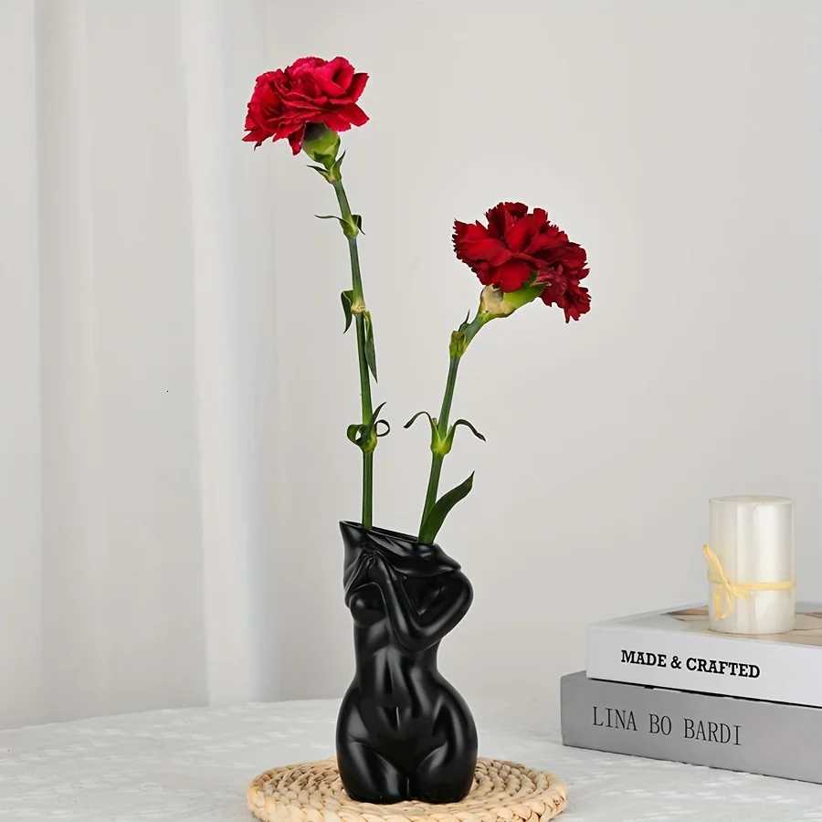 Body vase feminine form female body flower vase cute bud vase body vase modern chic decorative flowers bohemian home feminist Y260314