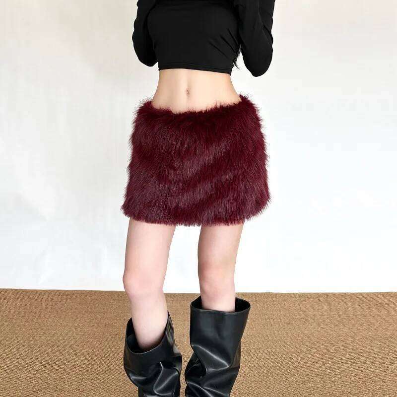 Winter Fashion High Waist Furry for Spicy Girl Stylish Slim Short Bodycon Skirt with Belt Women's Chic Burgundy Skirts Z260314