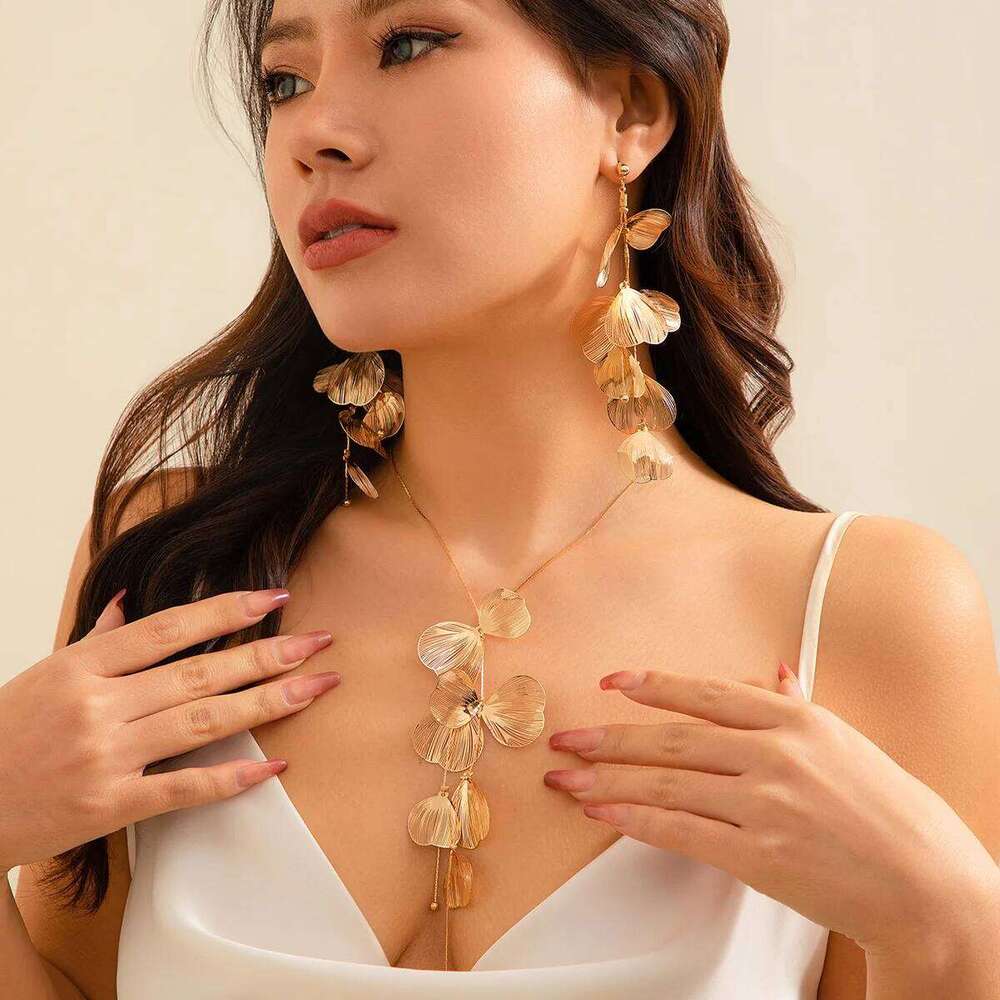 3PC Beautiful and Elegant Ginkgo Leaf Pendant Earrings Necklace Women's Romantic Bride Tassel Set Party Neck Jewelry Z260313
