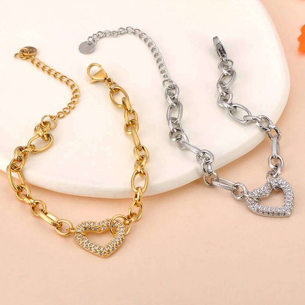 Lokaer Delicate Rhinestone Heart Flower Charm Bracelet Exquisite Stainless Steel Waterproof Jewelry Women Drop Shipping B25018 Z260313