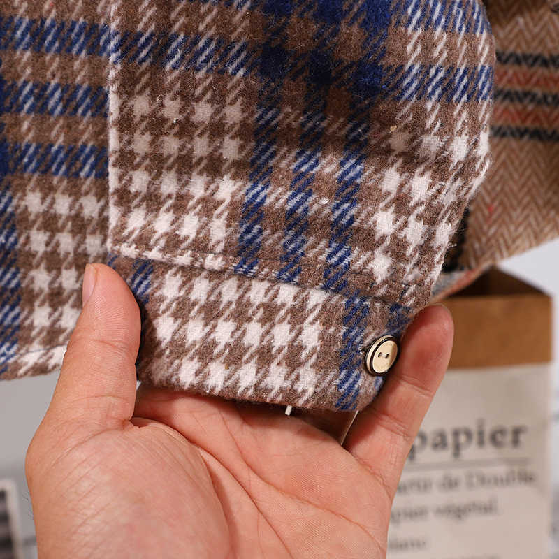Cardigan Children's Spring and Autumn New Plaid Shirt for Young Boys and Girls Long Sleeve Top Jacket Brushed Wool Shirt