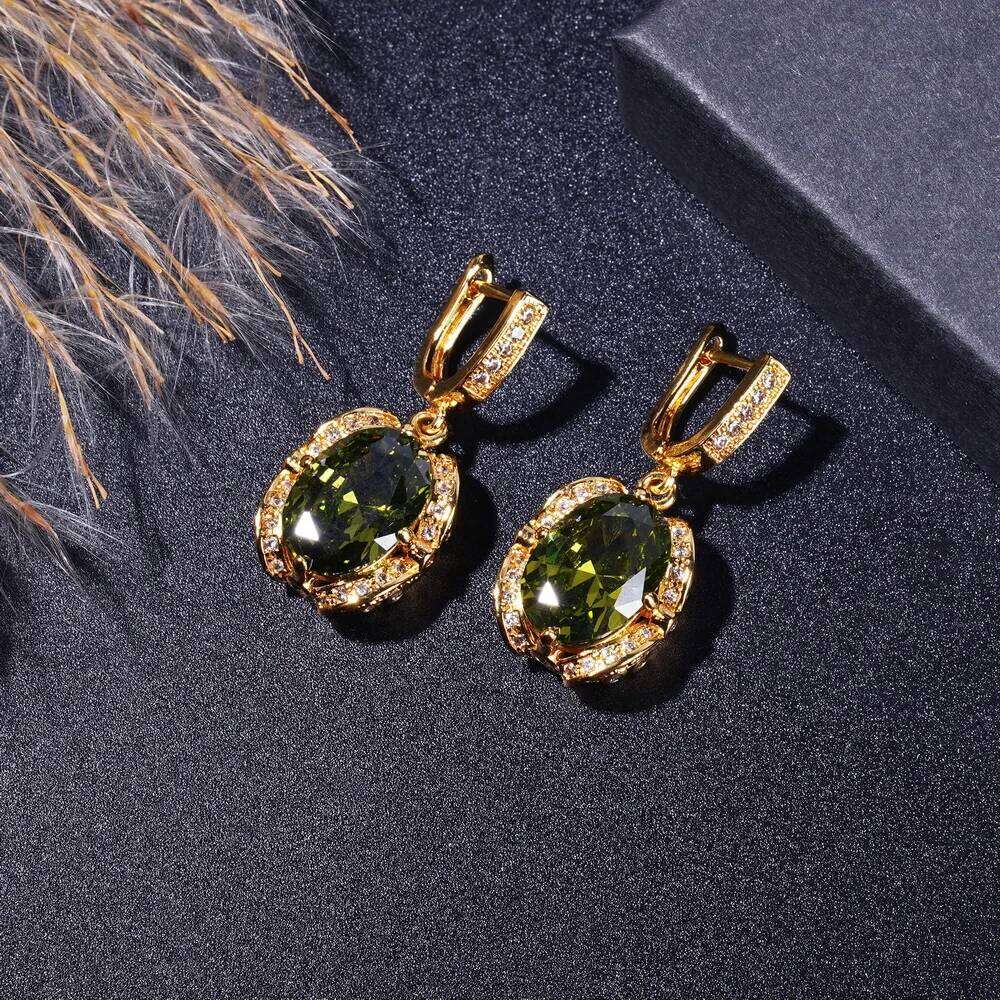 Elegant Sparkling Necklace Bracelet Ring And Earrings In Retro Olive Green Zirconia 18K Gold-Plated Jewelry Set Z260313