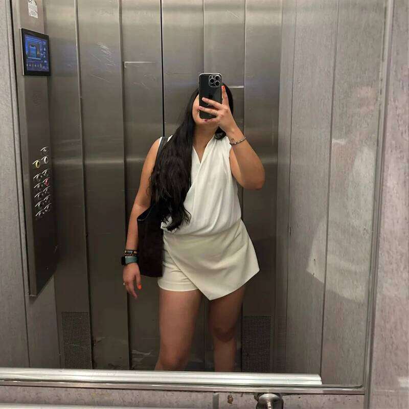 MUJER Women's Fashion High Waist Woman Zip Asymmetric Skirts 2025 Summer Black White Mini Shorts Z260314