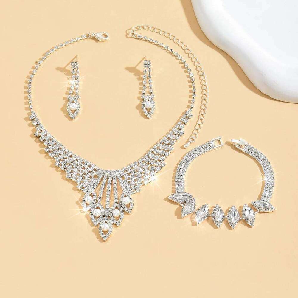Women's Claw Chain Series Cone Personalized Set, Elegant, Light Luxury, High End Fashion Accessories Z260313