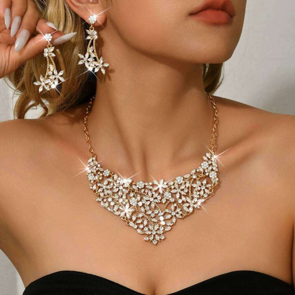 New Light Luxury Flower Accessories Water Diamond Bridal Wedding Necklace Earrings 2-piece Fashion Set for Women Z260313