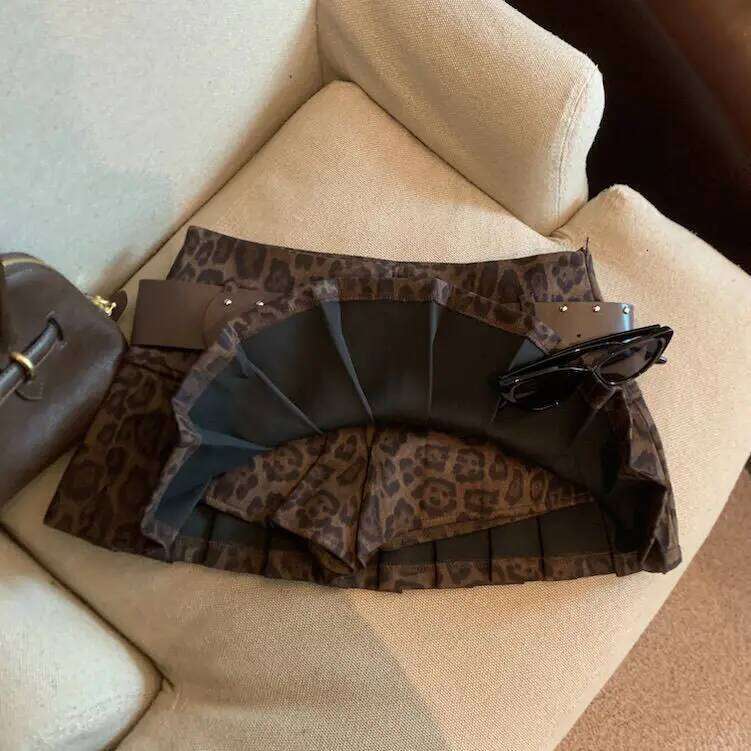 Sexy Leopard Print High Waist Anti-light Pleated Y2k Spice Girl Short Skirt with Belt Z260314