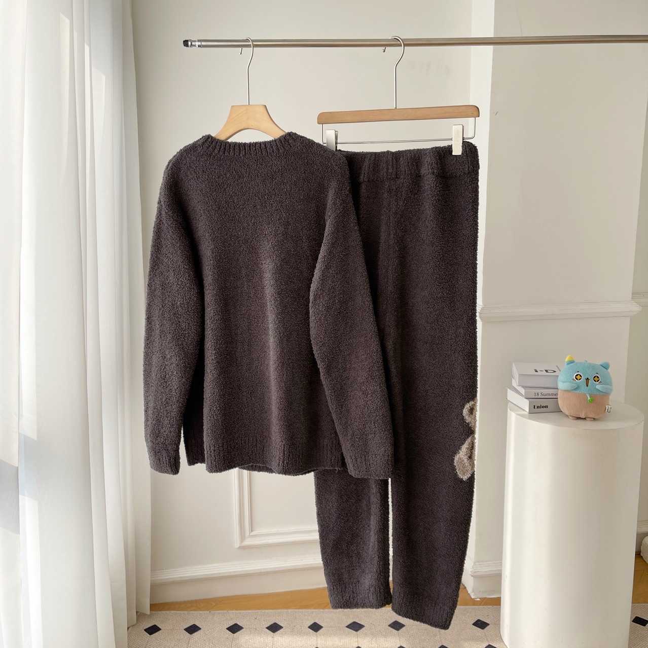 Women's Sleep New autumn and winter thickened jacquard, cute three bears, soft and fluffy home wear, long sleeves, long pants, pajamas set Q26031