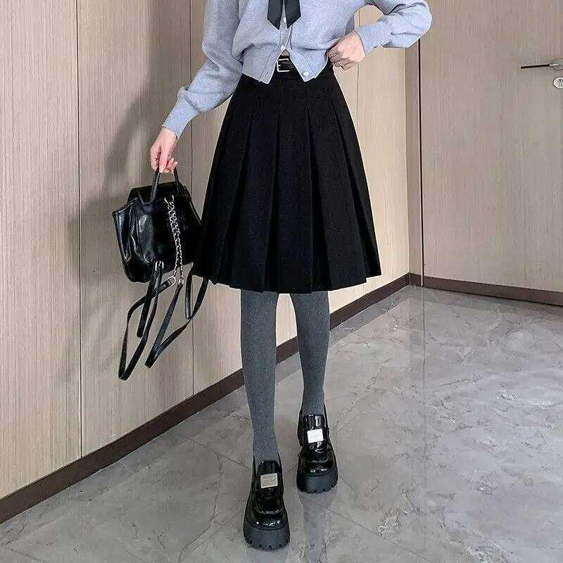 College Style Pleated for Women in Autumn and Winter 2025 New High Waisted A-line Mid Length Skirt with Woolen Knees Z260314