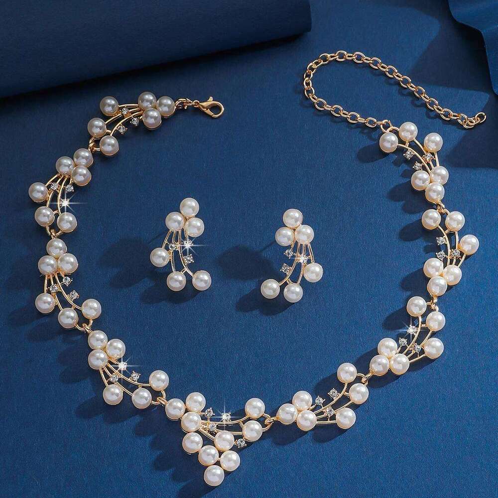3 pieces of women's pearl flower earring necklace decoration set suitable for women to attend parties Z260313