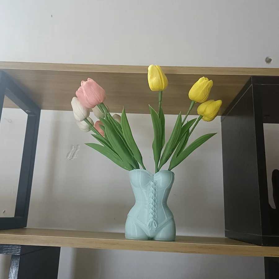 Human-shaped vases 3D printed plastic decorative sculptures Christmas decorations can be used to decorate natural scenes and Y260314