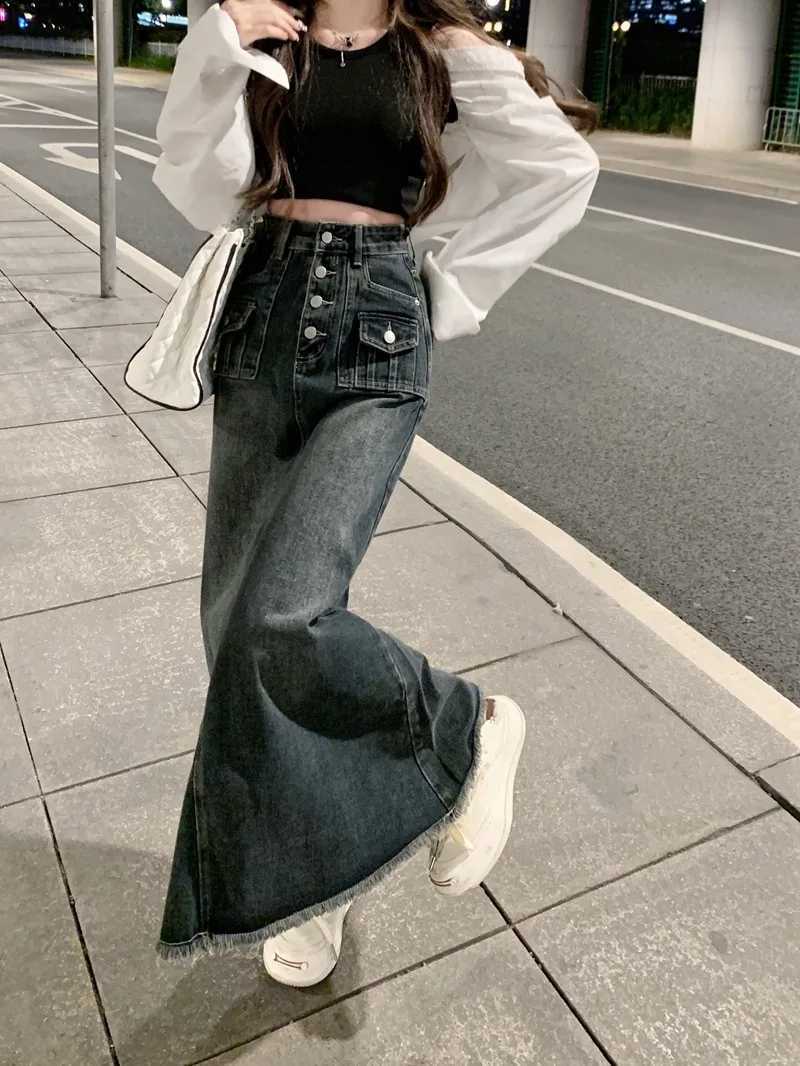 Elegant Hong Kong Style High Waist Raw Hem Denim Skirt Fashion Vintage A-Line Midi Indie Design Comfortable Long Denim Skirt M260314