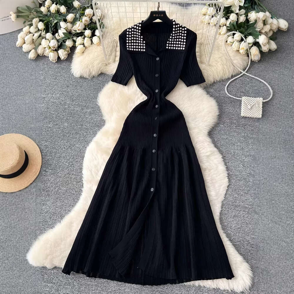 2026 vintage Hepburn style k30 bead embellishment lapel knit women's autumn and winter single breasted waist with elegant fishtail long skirt