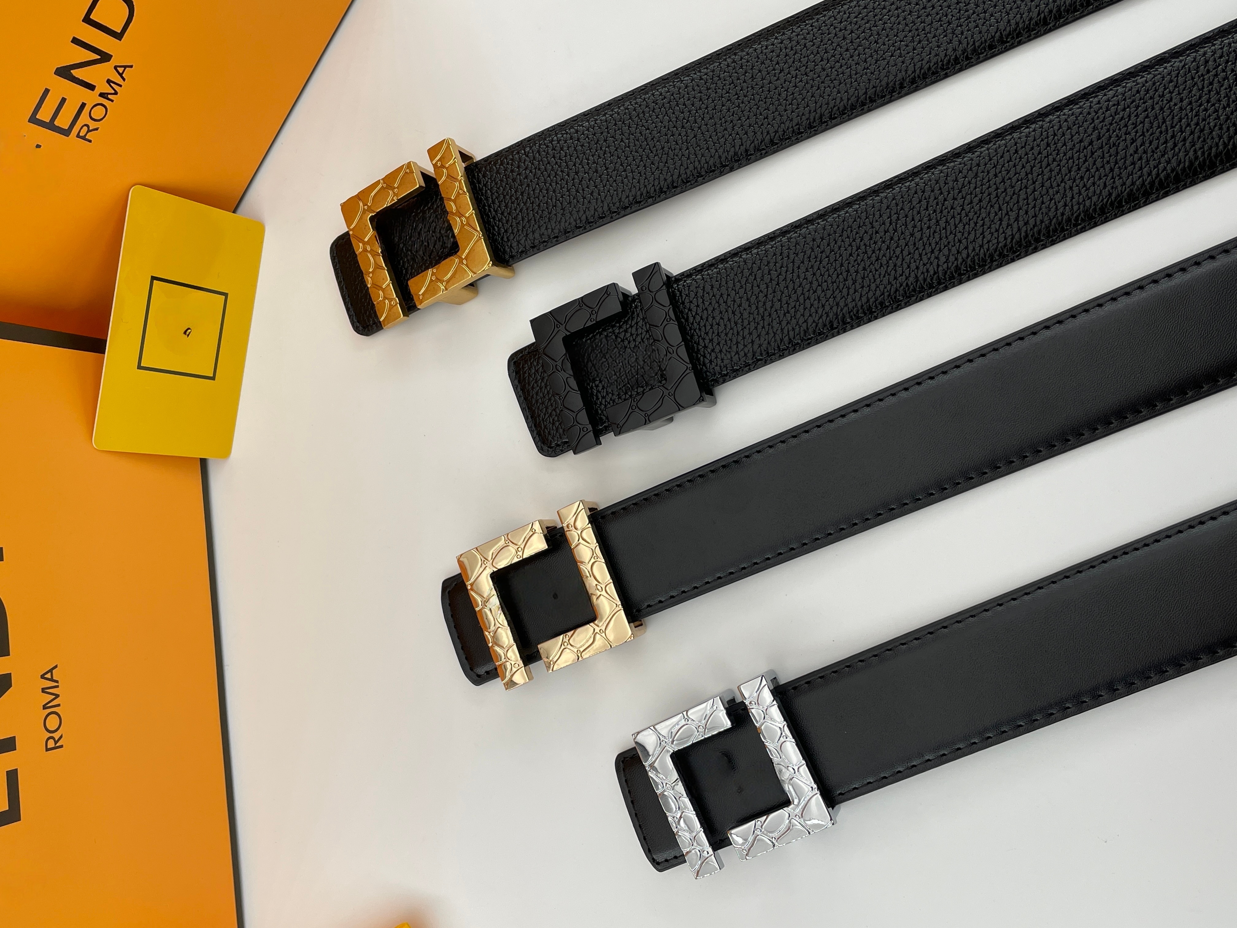 Mens designer belts mens brown belts luxurious belts black buckles gold buckles belts various classic belts made of PU leather Womens designer belts new styles