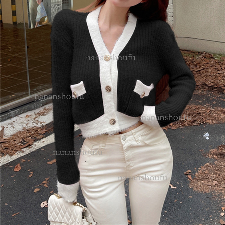 2026 New Color Blocked Tweed Designer Sweater Fashion Luxury Women's Cardigan Wool Skin Friendly Knitted Short Jacket Essential For Spring Women&