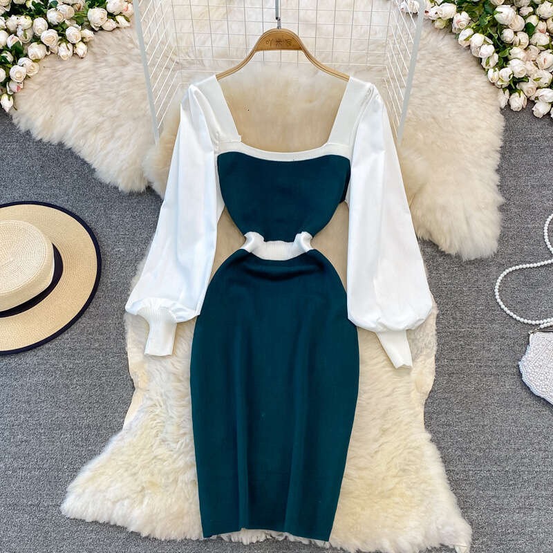2026 French Retro Hepburn Style Waist Square Neck Knitted Long Dress Elegant a27 Black r27 and White Splicing Tight Dress