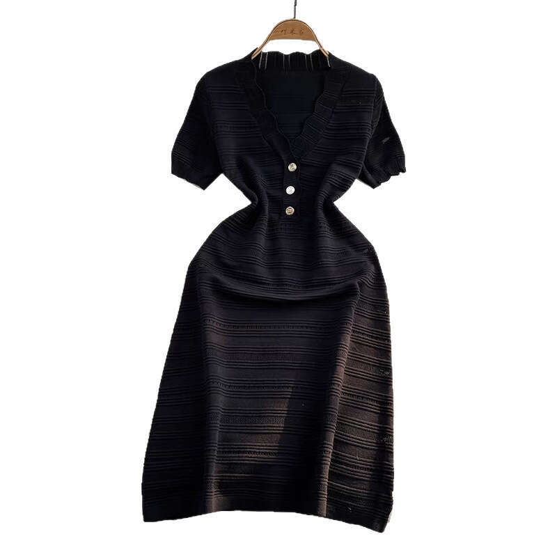 Spring and summer A14 new women's fashionable niche light luxury women's skirt elegant V-neck hollow long sleeved ice A14 silk knitted dress