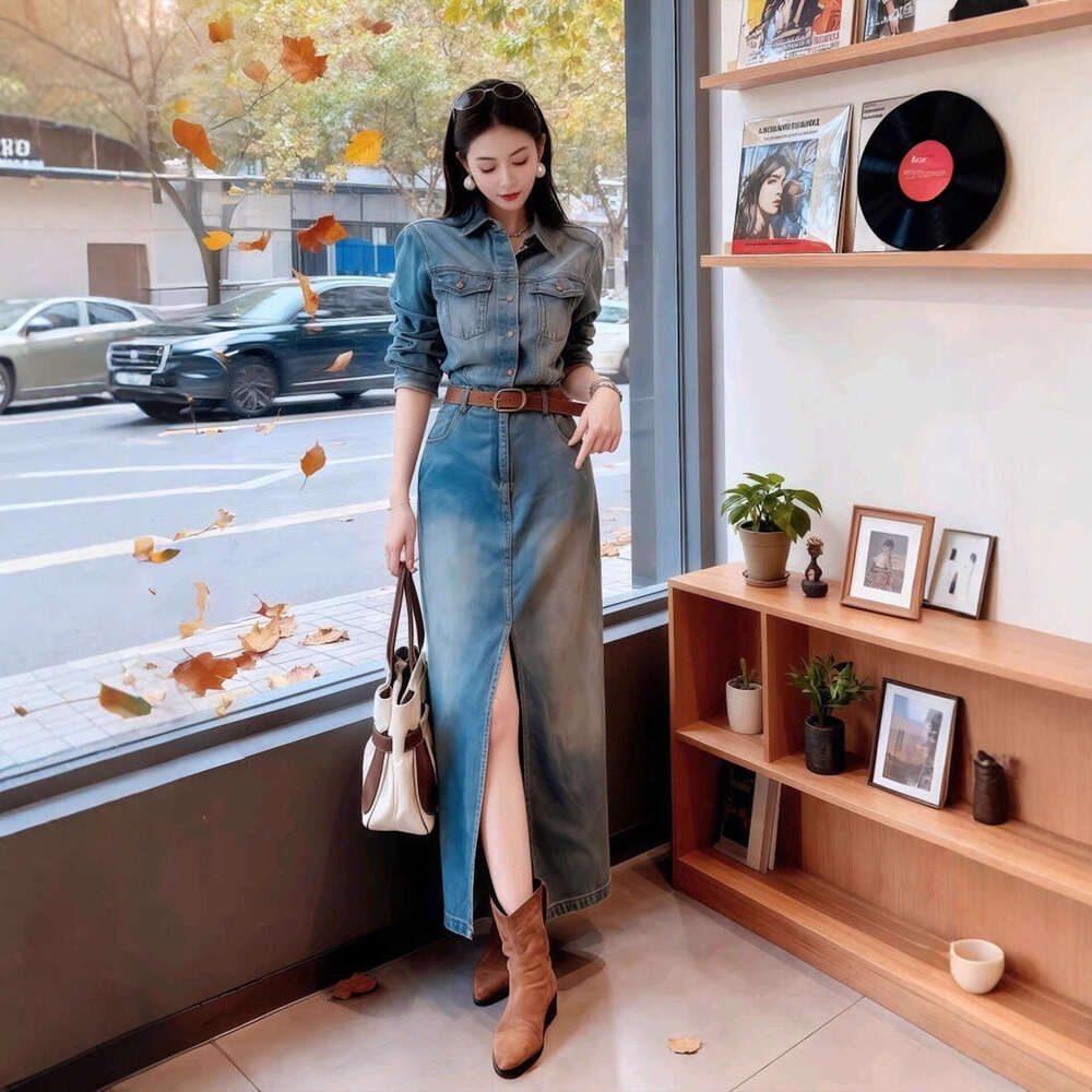 Autumn New Women Denim Two Piece Set High End Slim Waist Age Reducing Bodycon Skirt Casual Party Matching Outfit MAKOUFEI