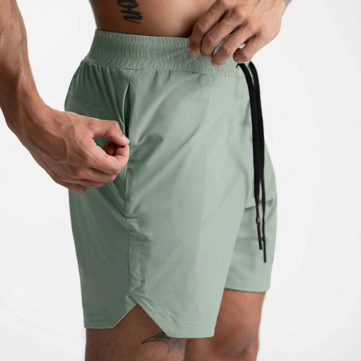 Mens Running Shorts SingleLayer Woven Quick Dry Gym Solid Color Fitness Sports Casual Workout Sportswear Fifth Pants 260312