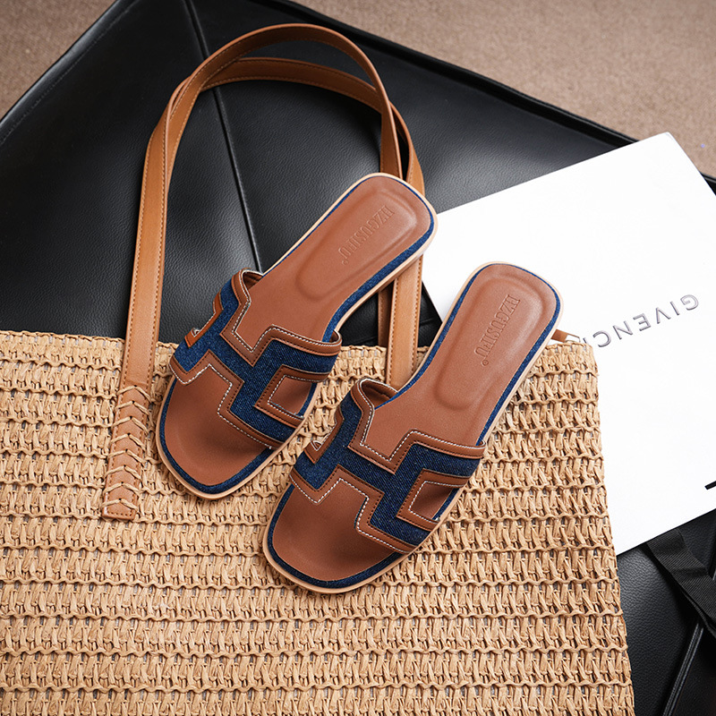 HZGUSIFU Free Shipping 2026 Summer New Casual Fashion Designer Slippers Home Outdoor Fashion Versatile Flat Beach Shoes for Women