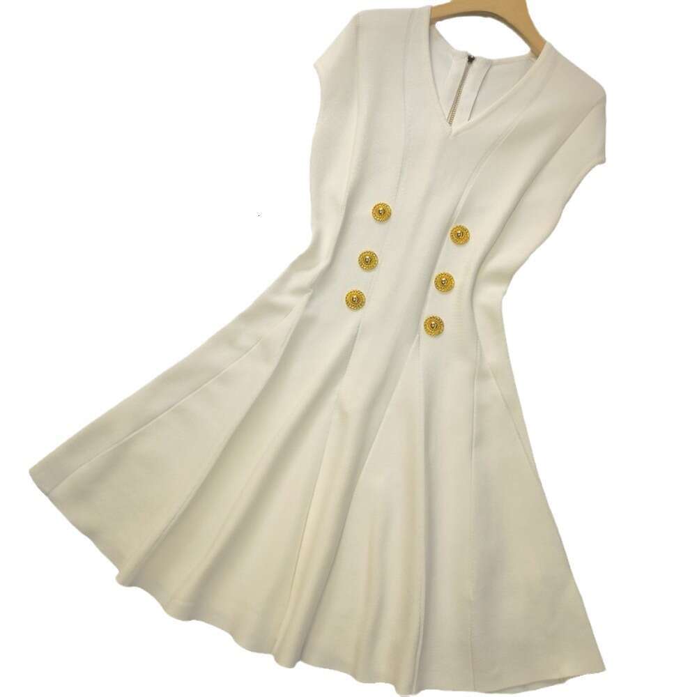 European and American Style A12 2025 Summer New High Quality Shoulder Sleeve V-neck Metal Buckle High Waist Zipper Knitted Dress